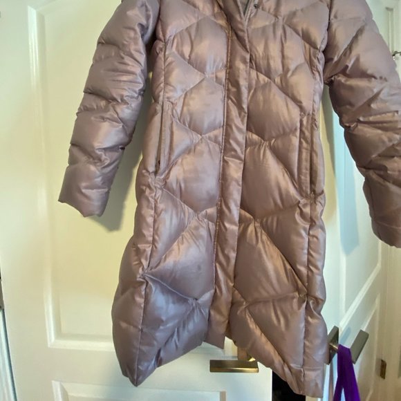 Light purple North Face bomber jacket - Picture 3 of 3